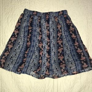 Super Cute Hollister Flowy Mini Skirt